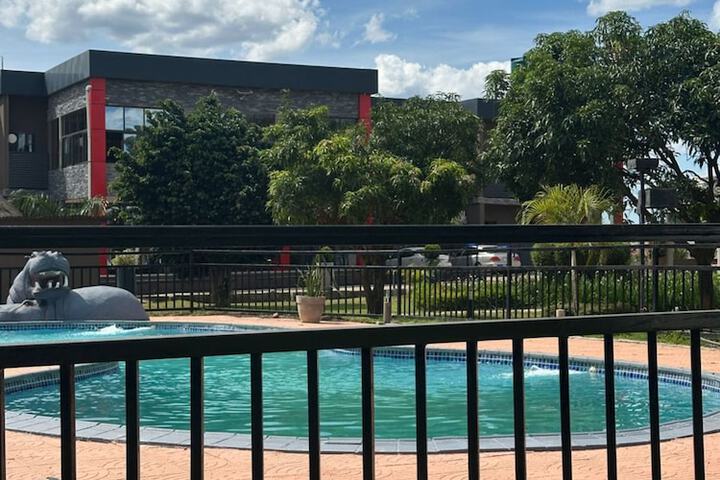 Pool 11 of 17