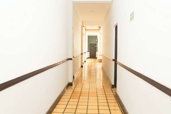 Ballroom/Hall 43 of 49