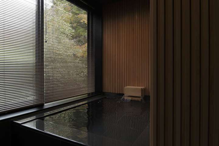 Room 30 of 51