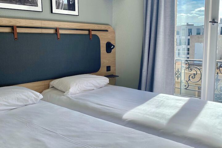 Room 8 of 41