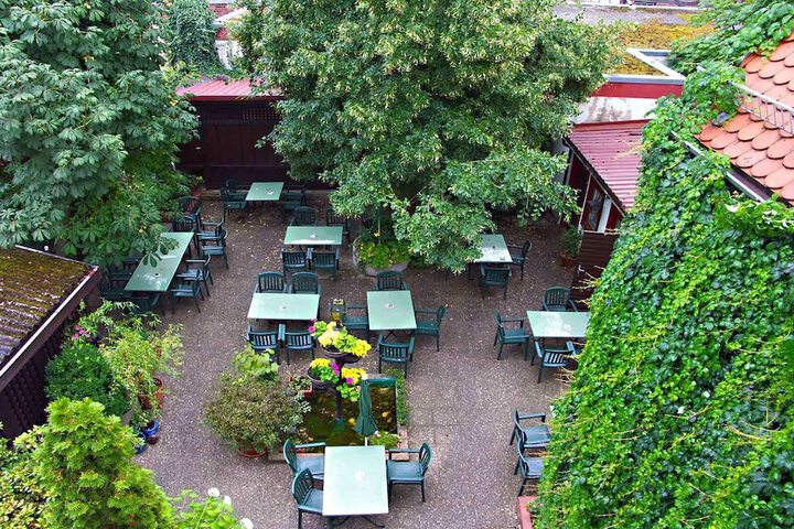 Terrace/Patio 17 of 18