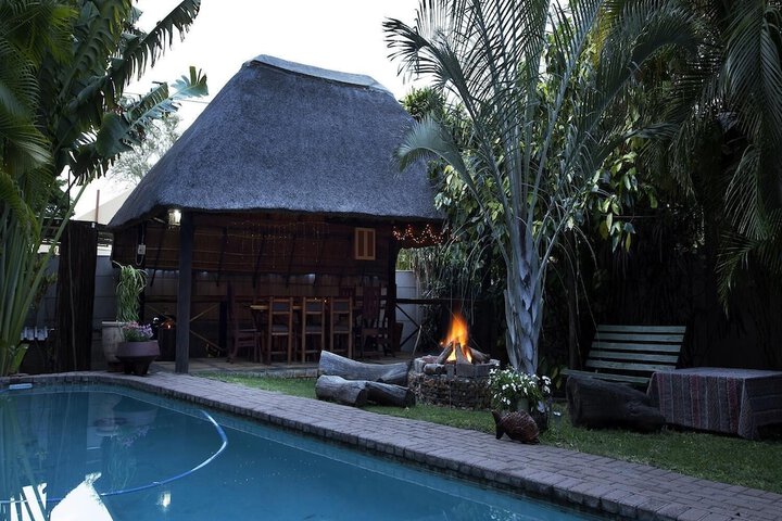 Pool Hotel