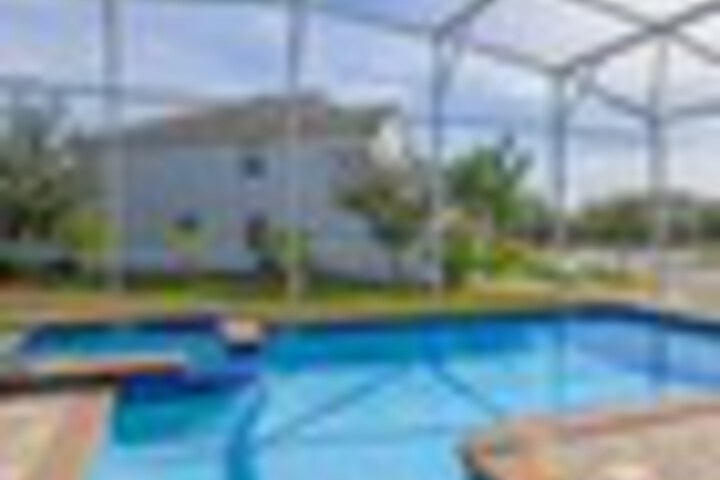 Pool 152 of 216