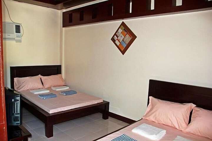 Room 16 of 31