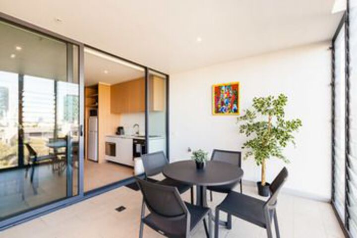 Terrace/Patio 16 of 17