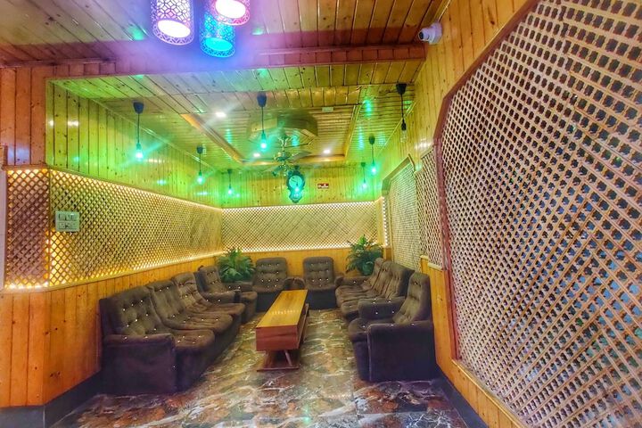 Room 18 of 46