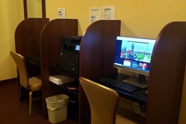 Business Center 37 of 42