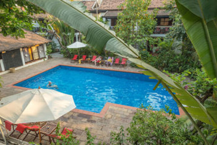 Pool 52 of 66
