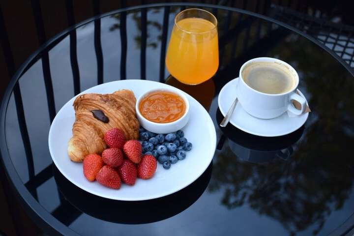 Breakfast/Coffee Service 97 of 104