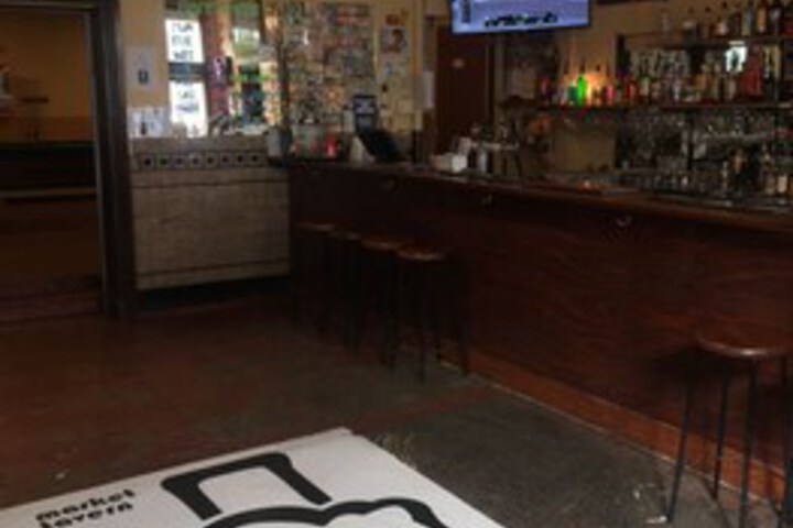 Lounge 97 of 135