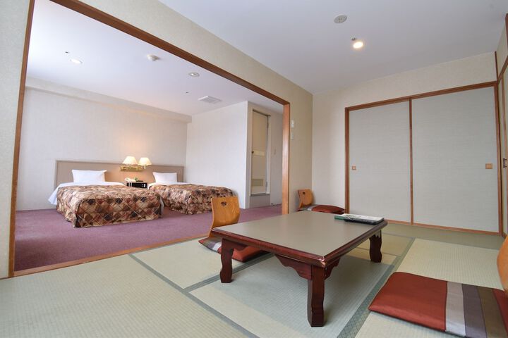 Room 10 of 116
