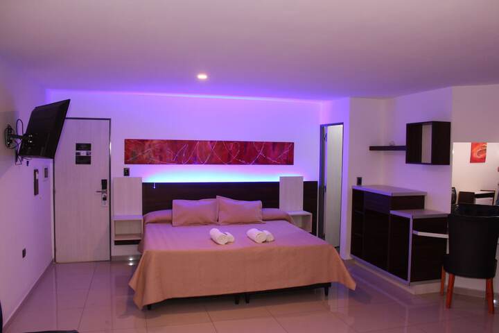 Room 4 of 37