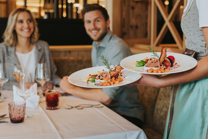 Dining 156 of 193