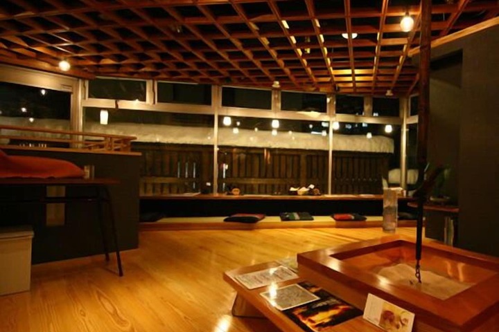 Hotel 2 of 49
