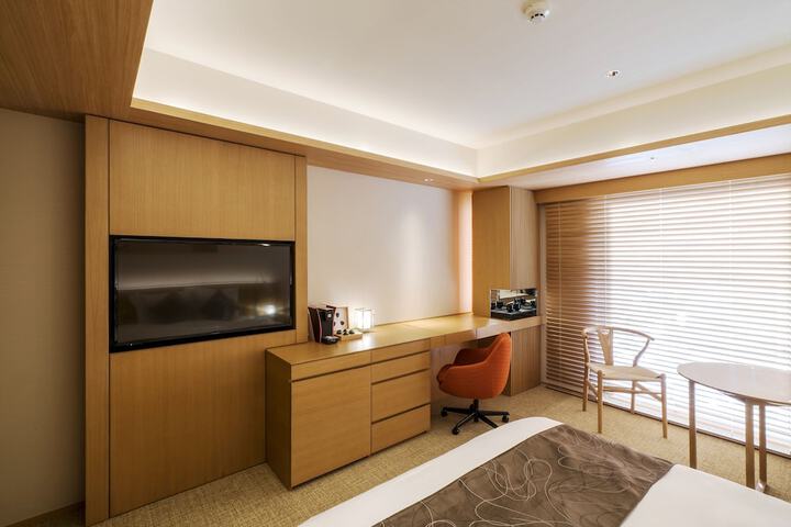 Room 17 of 88