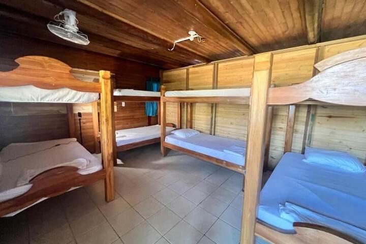 Room 3 of 80