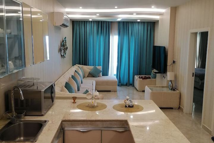 Room 21 of 41