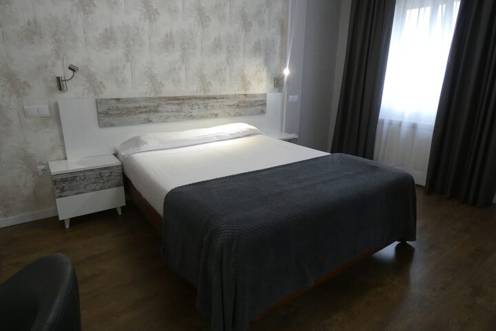 Photo of Hotel Vivar