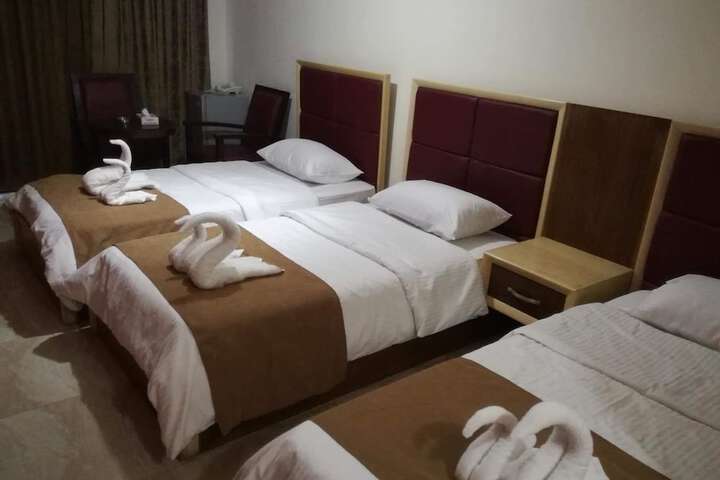 Room 12 of 46