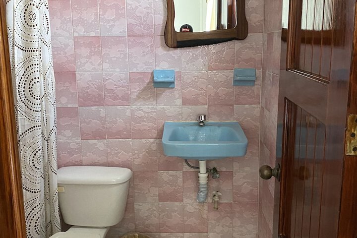 Room 33 of 36