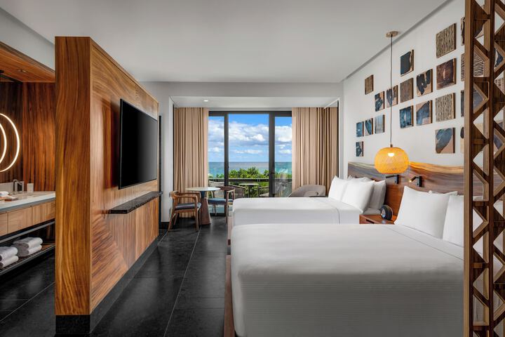 Room 25 of 111