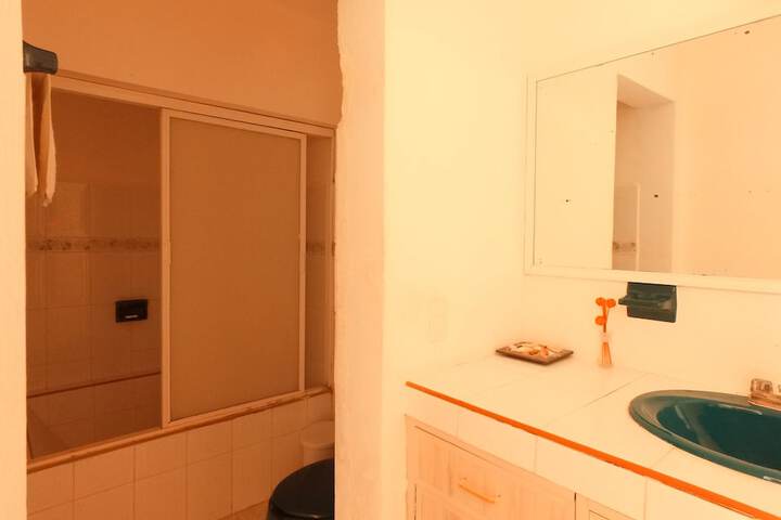 Room 9 of 67