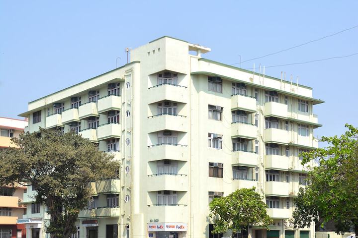 Photo of Sea Green South Hotel