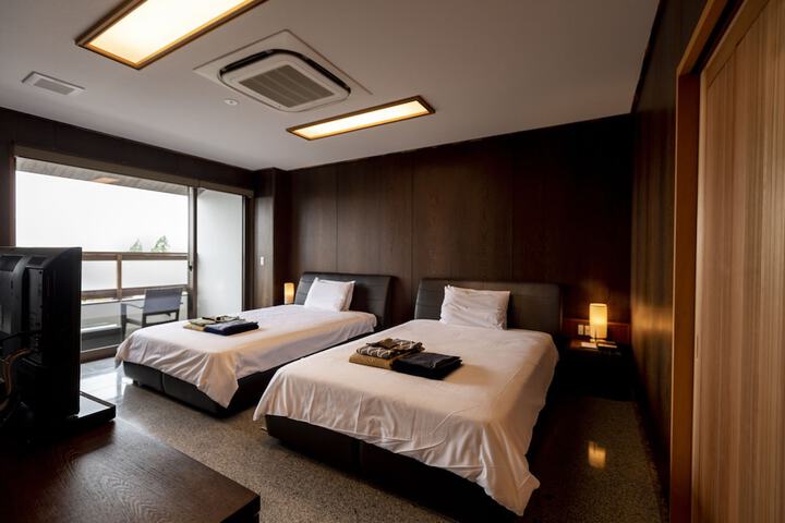 Room 29 of 294