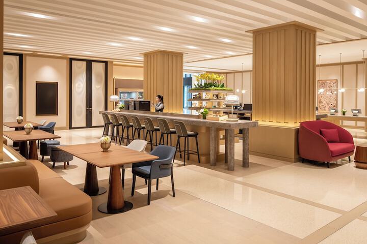 Hotel Interior 4 of 24