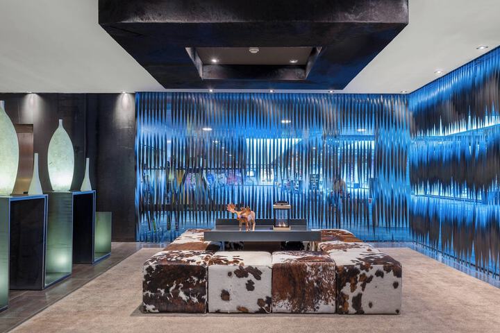 Lobby Entry