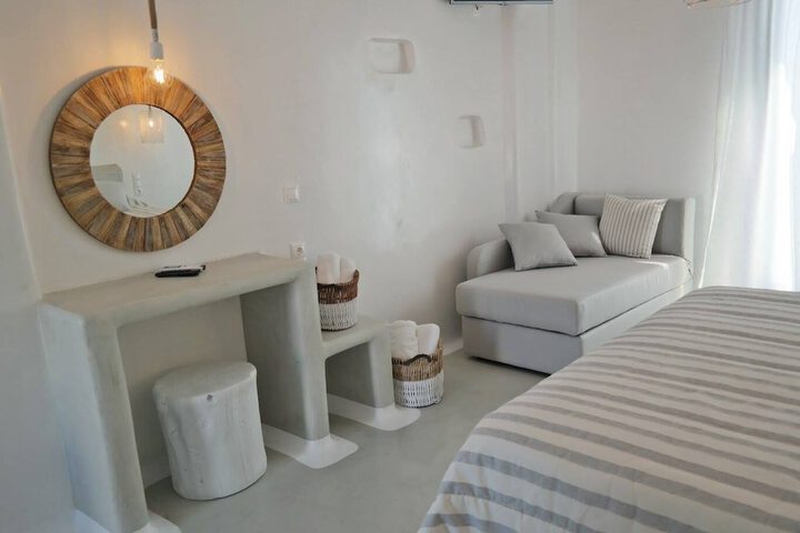 Room 19 of 37