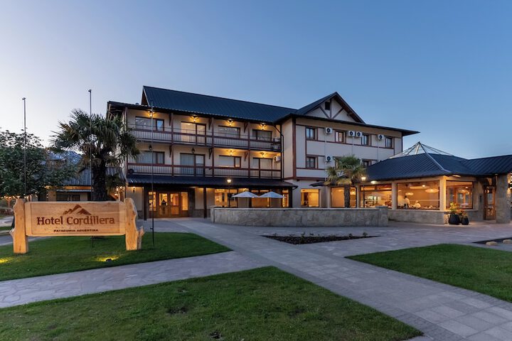 Hotel Cordillera