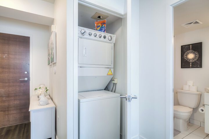 Room 20 of 28