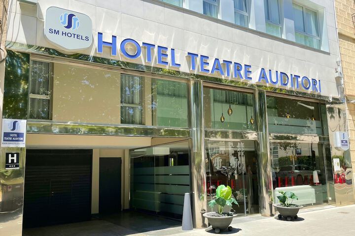 Hotel 70 of 74