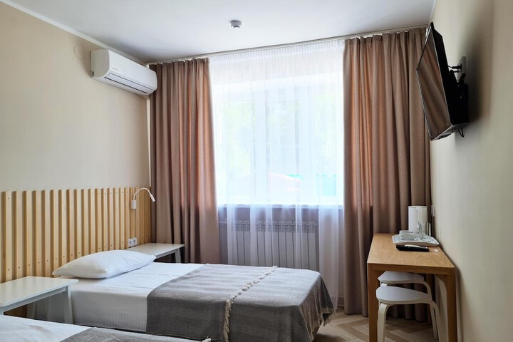 Room 25 of 54
