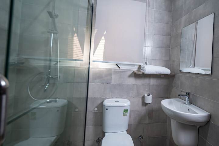 Room 18 of 22