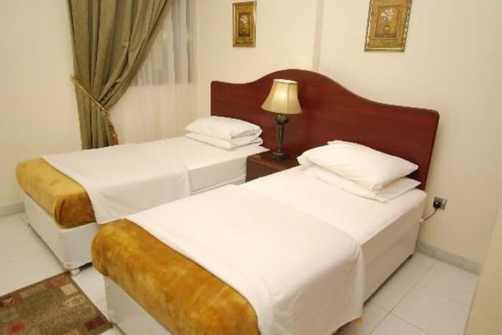 Room 7 of 22