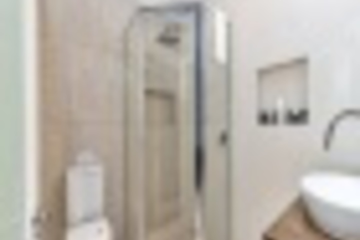 Room 147 of 180