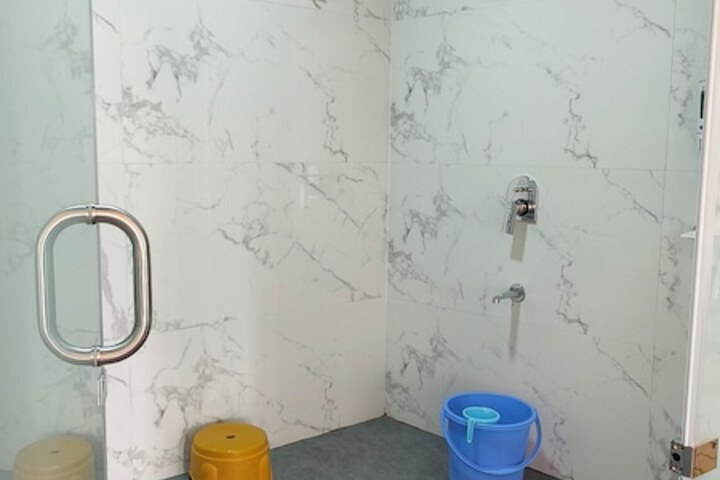 Room 28 of 111