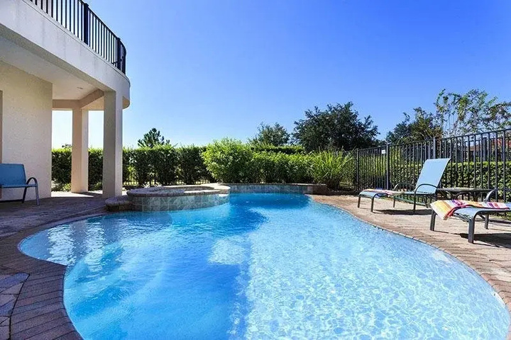 Pool 9 of 16
