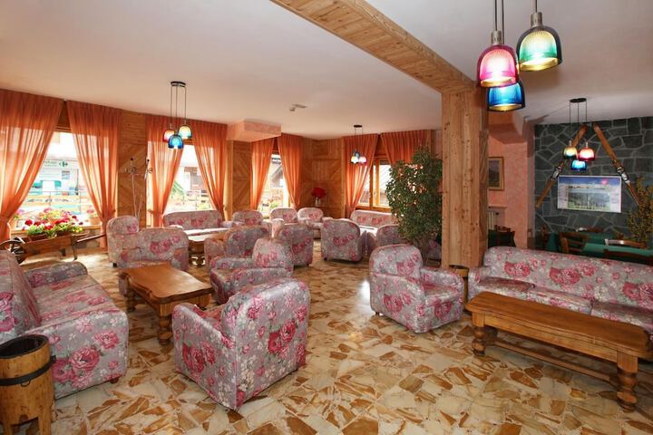 Hotel Interior 3 of 35