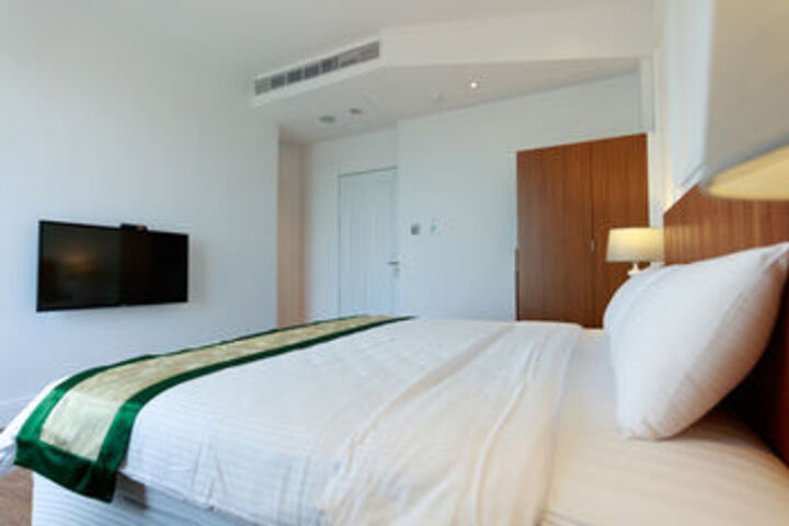 Room 25 of 36