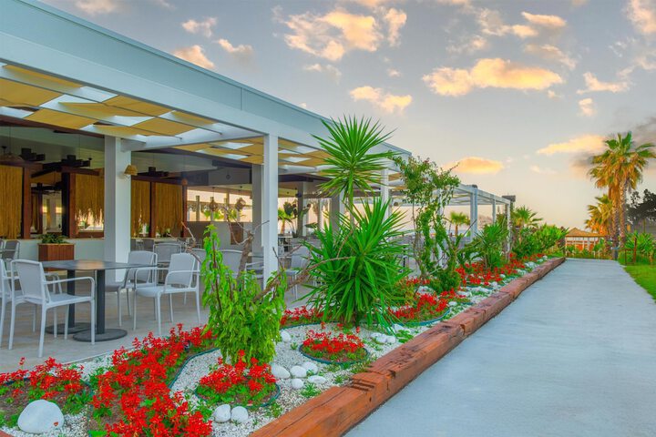 Terrace/Patio 127 of 137