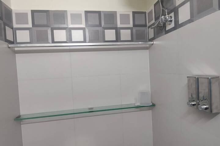 Room 8 of 19