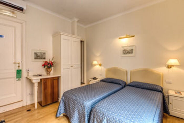 Suite Photo
