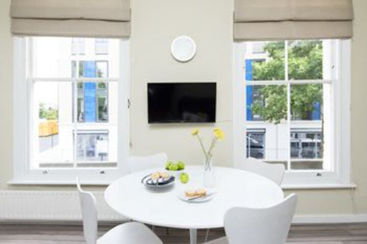 Room 15 of 24