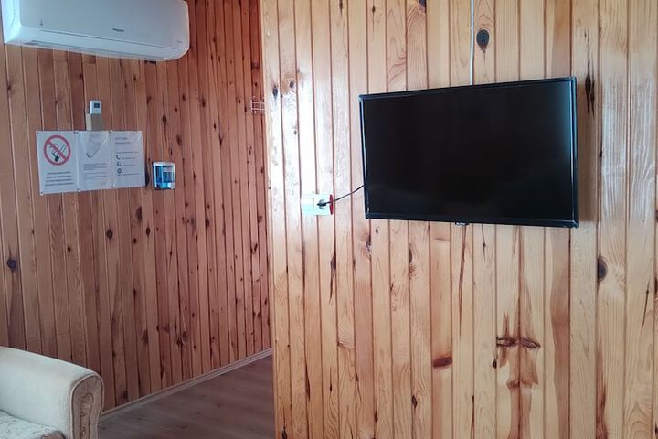 Room 15 of 49