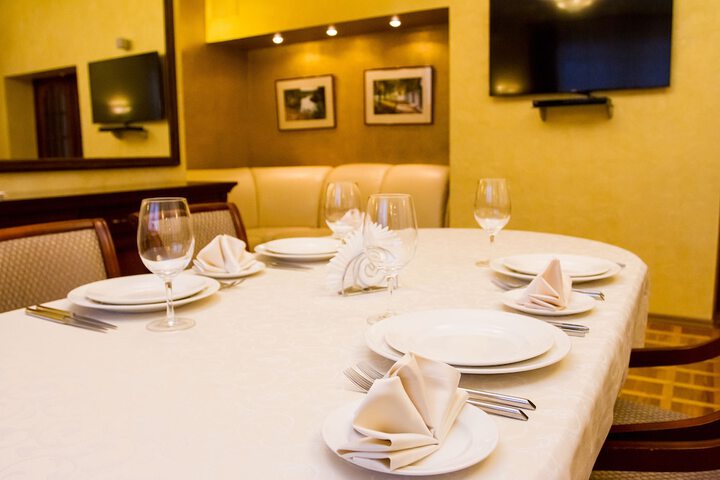 Dining 74 of 82