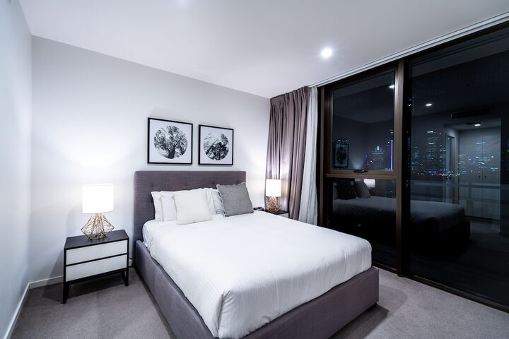 Room 3 of 82