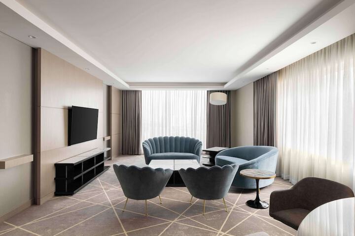Room 38 of 101